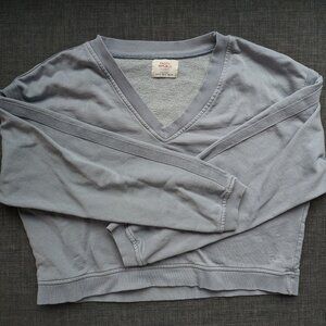 Pacific Republic V-Neck Pull Over